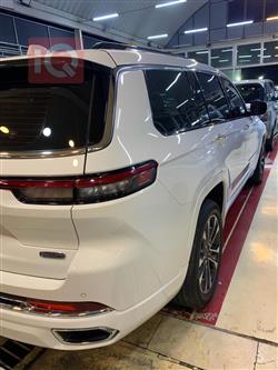 Jeep Grand Cherokee L